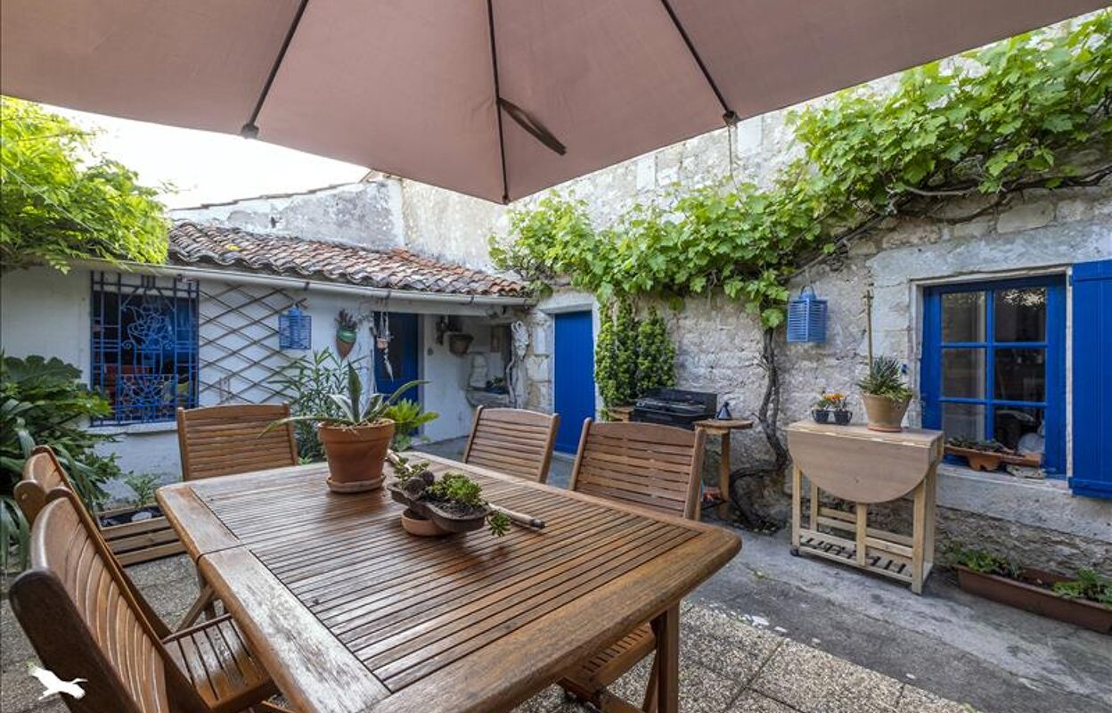 maison 4 pièces 111 m2 à vendre à Saint-Just-Luzac (17320)