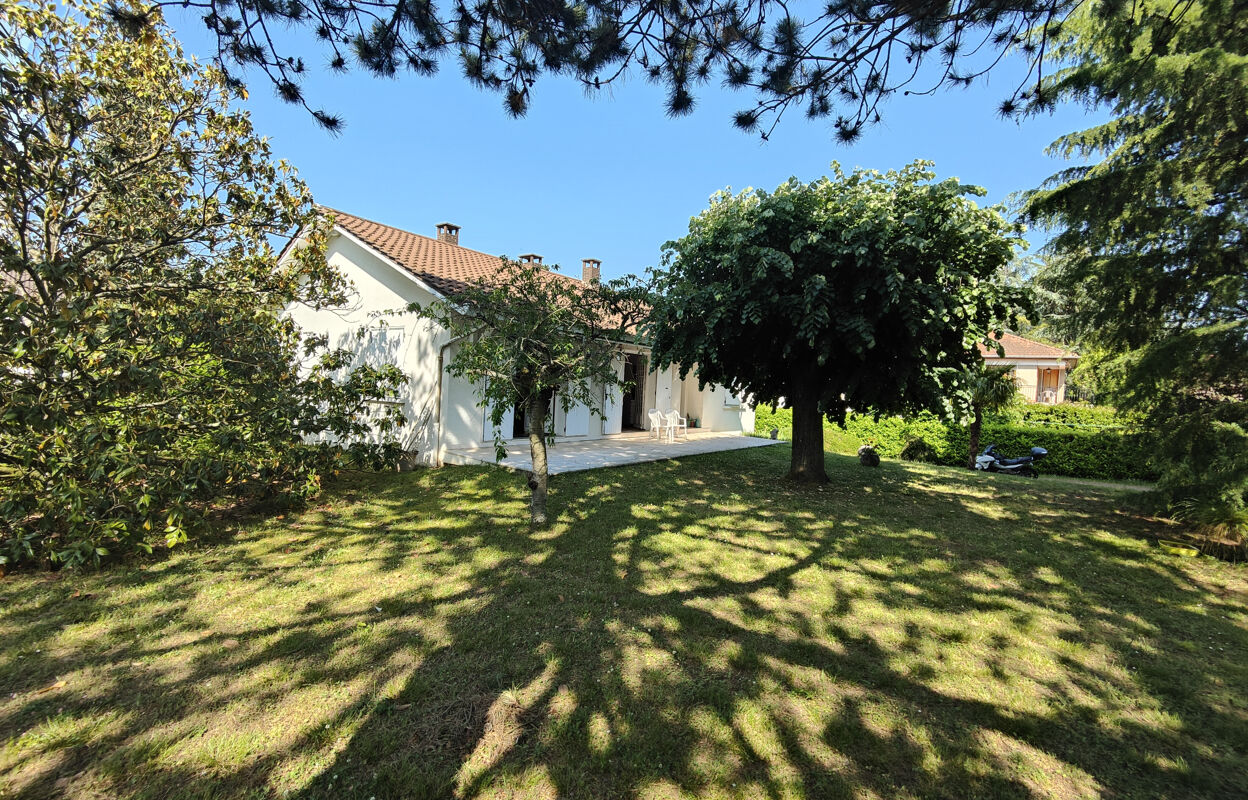 maison 5 pièces 113 m2 à vendre à Saint-Genis-Laval (69230)