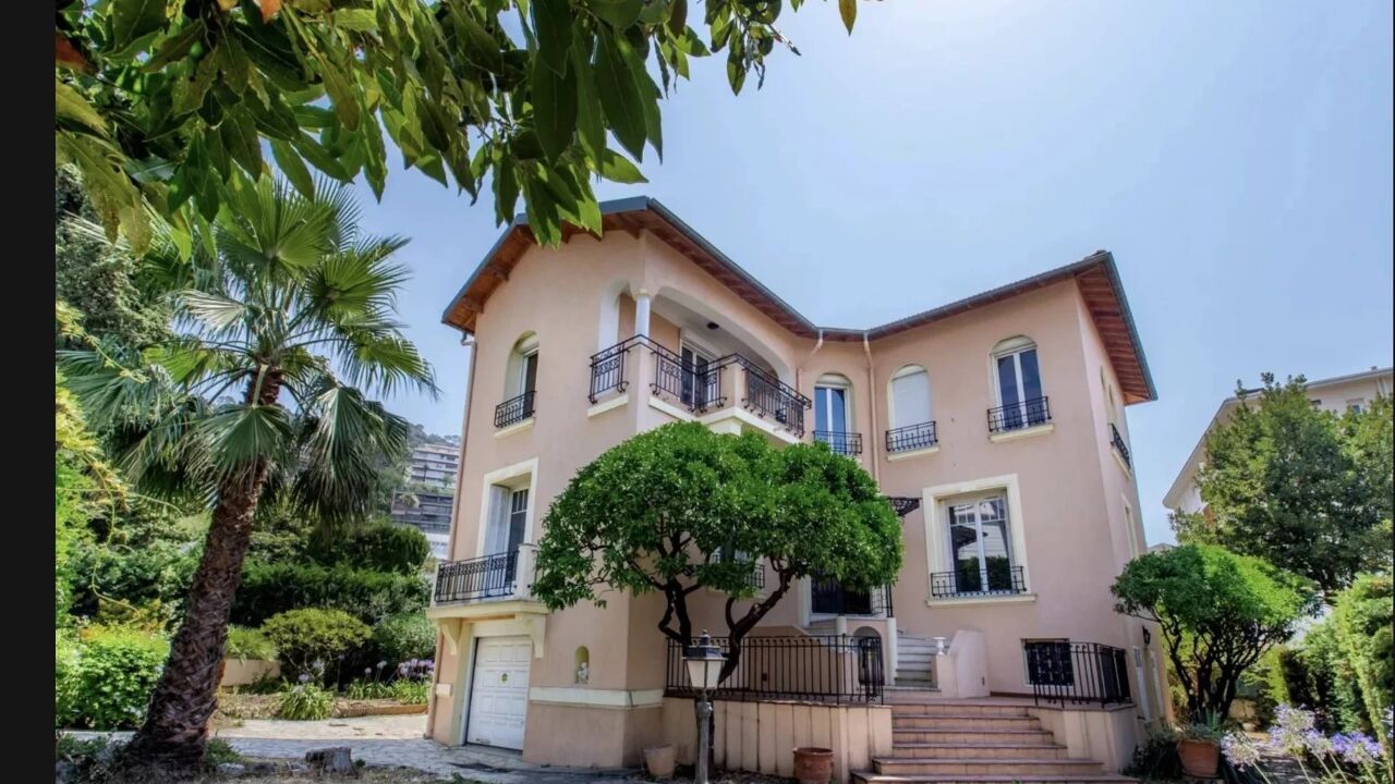 maison 10 pièces 315 m2 à vendre à Nice (06300)
