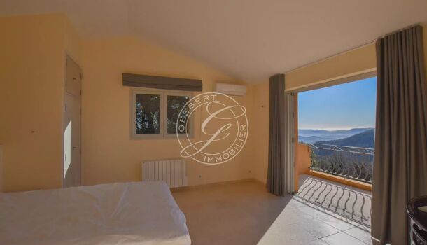 Propri&eacute;t&eacute; 6 pièces  à vendre Garde-Freinet (La) 83680