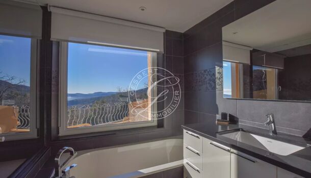 Propri&eacute;t&eacute; 6 pièces  à vendre Garde-Freinet (La) 83680