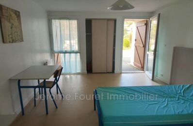 location appartement 300 € CC /mois à proximité de Montaignac-Saint-Hippolyte (19300)