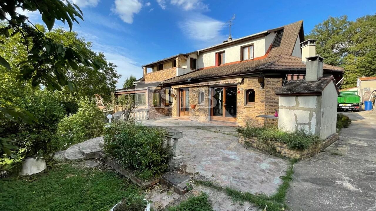 maison 9 pièces 260 m2 à vendre à Brétigny-sur-Orge (91220)