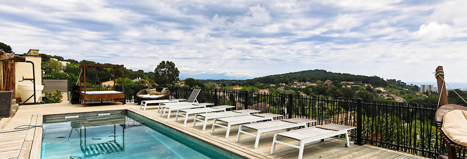 Maison 7 Pièces 269 m² à vendre à Vallauris (06220)