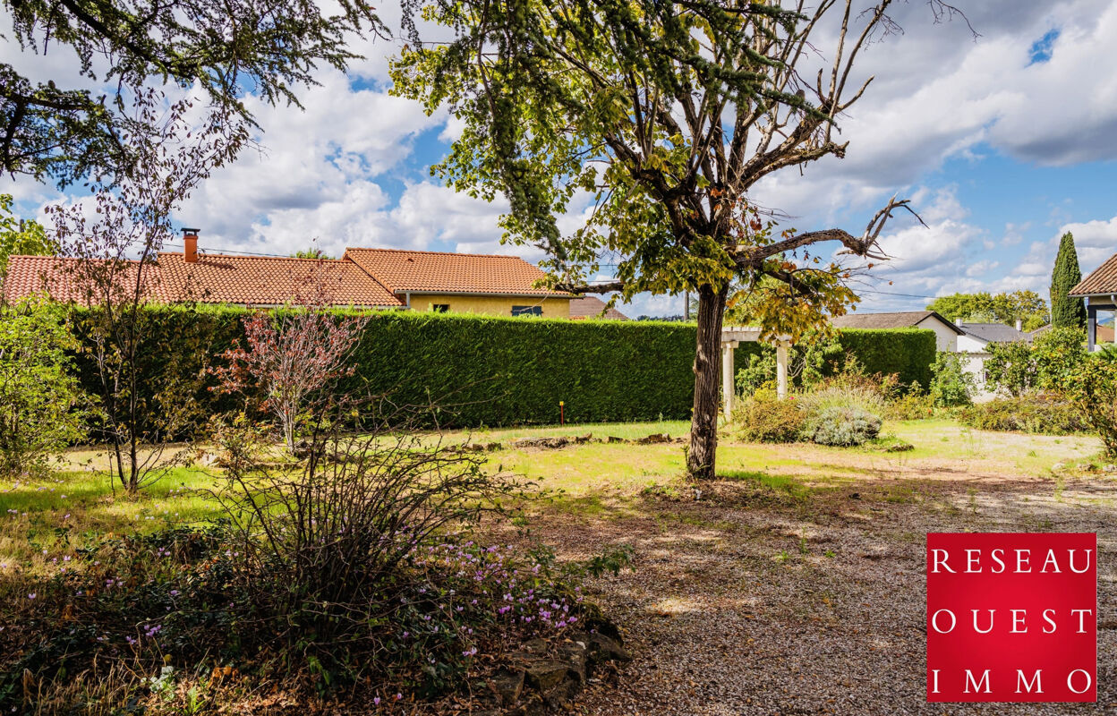 terrain  pièces 550 m2 à vendre à La Tour-de-Salvagny (69890)