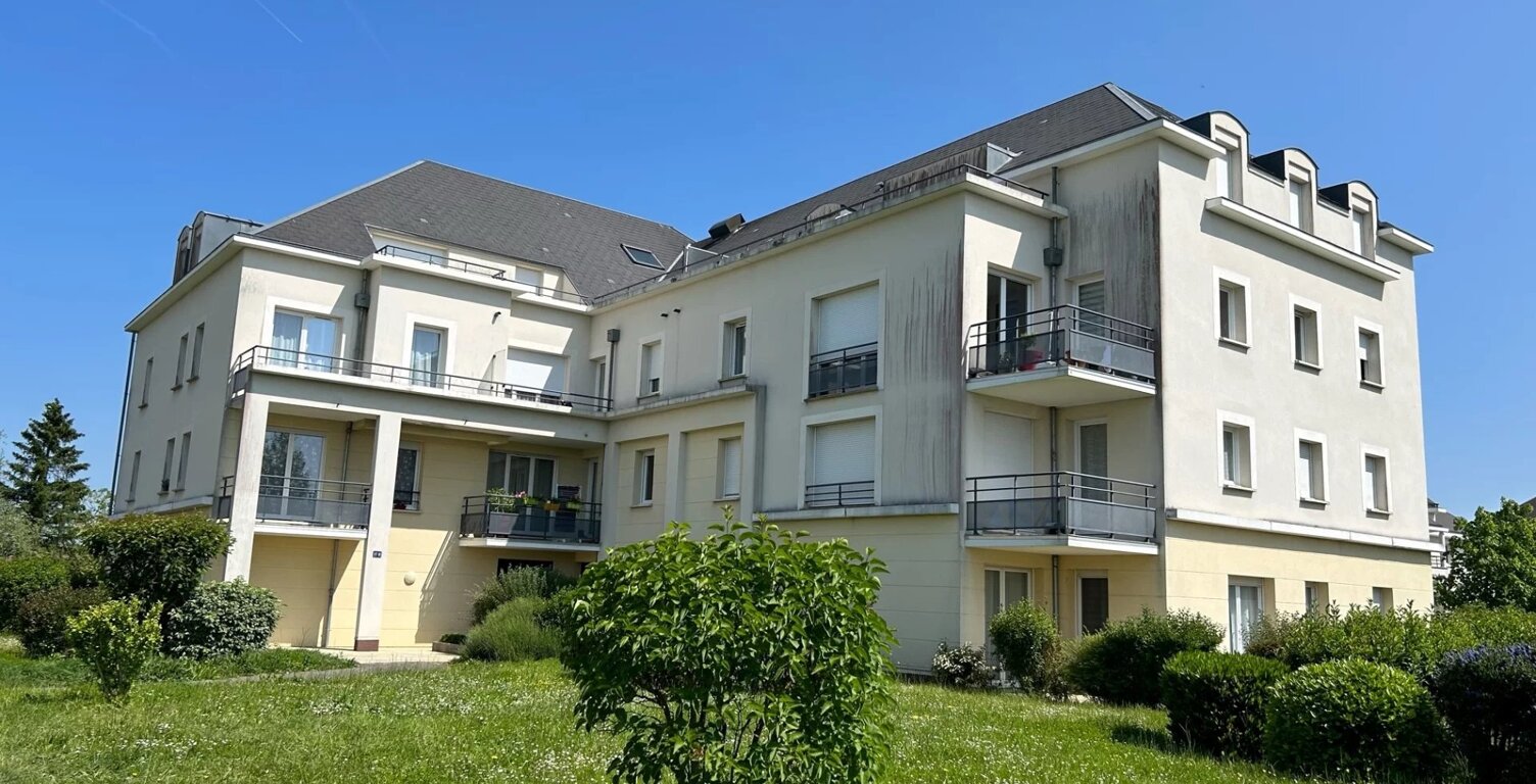 A louer appartement LEVES proche CHARTRES avec balcon — photo 1