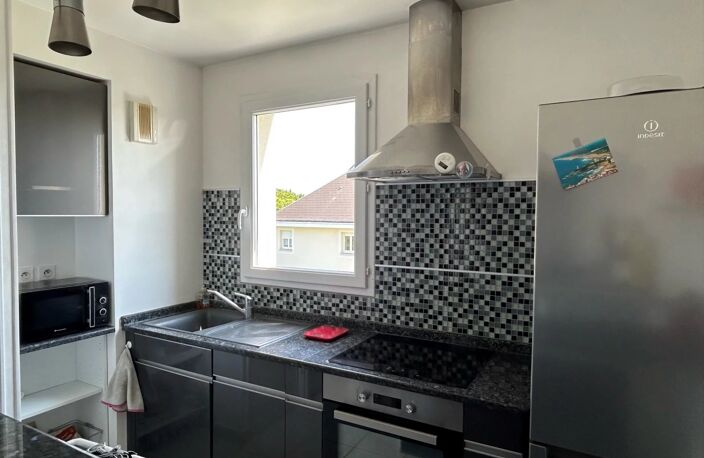 A louer appartement LEVES proche CHARTRES avec balcon — photo 3