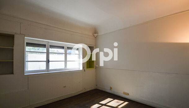 Local commercial 4 pièces  à louer Gelos 64110