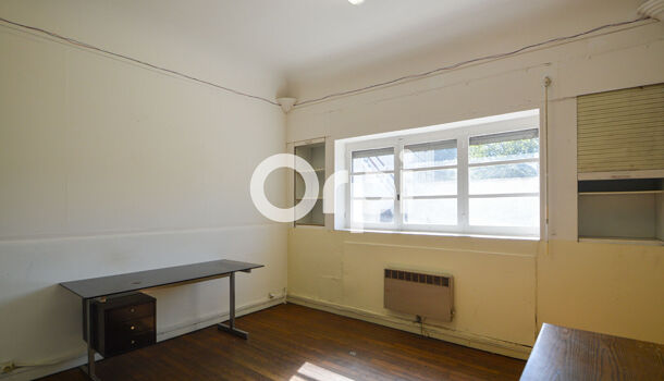 Local commercial 4 pièces  à louer Gelos 64110