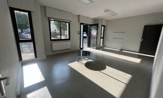 Commerce  125 m² à louer à Luc-la-Primaube (12450)