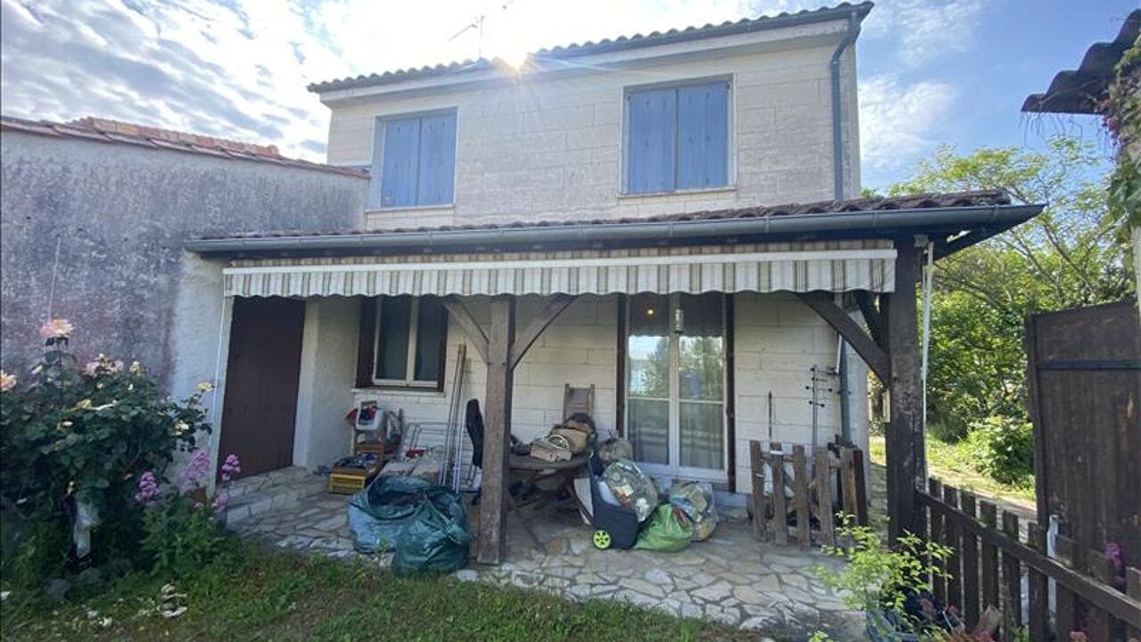 maison 7 pièces 106 m2 à vendre à Saint-Léon-sur-l'Isle (24110)