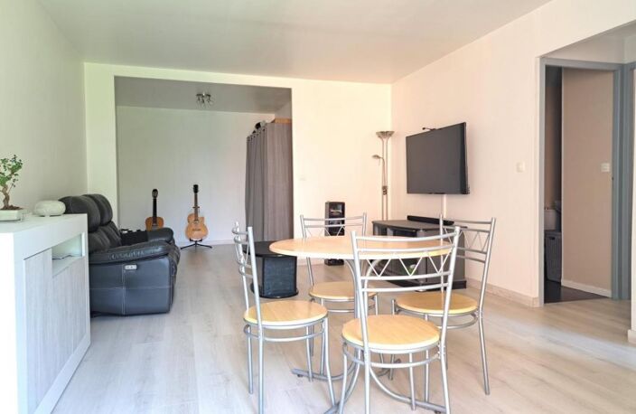 T2 — photo 2