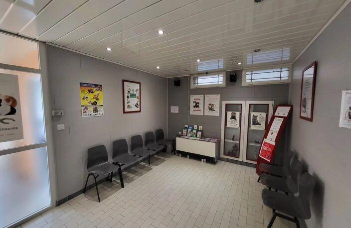 En vente chez Bruyere Immobilier — photo 2