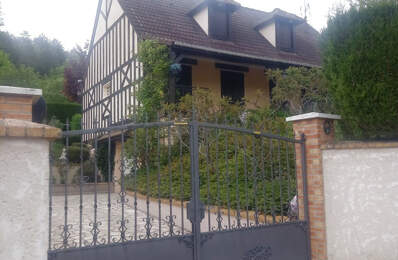 MAISON TRADITIONELLE DE TRES HAUTE QUALITE DE 160M AVEC S/SO — photo du bien