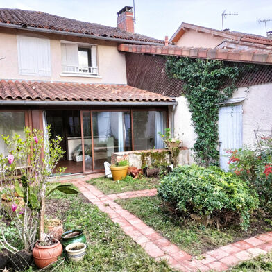 Maison 9 pièces 200 m²