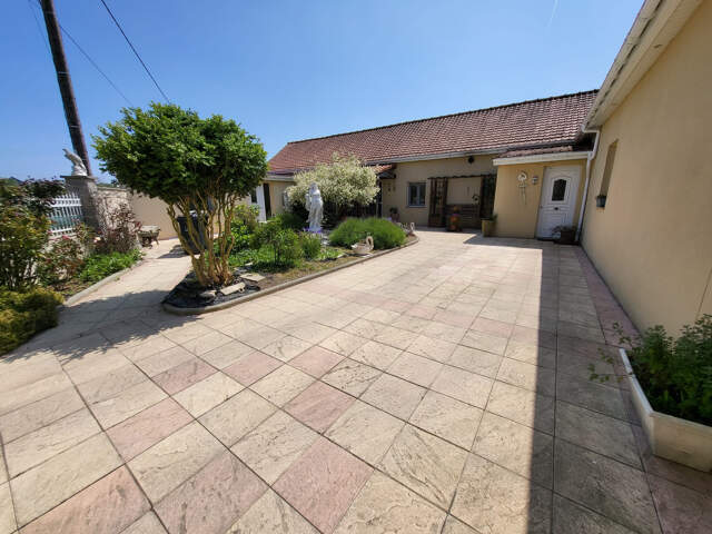 šPlain pied 5 chambres 220m2 — photo du bien