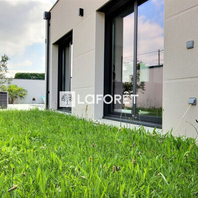 Maison 5 pièces 437000 €