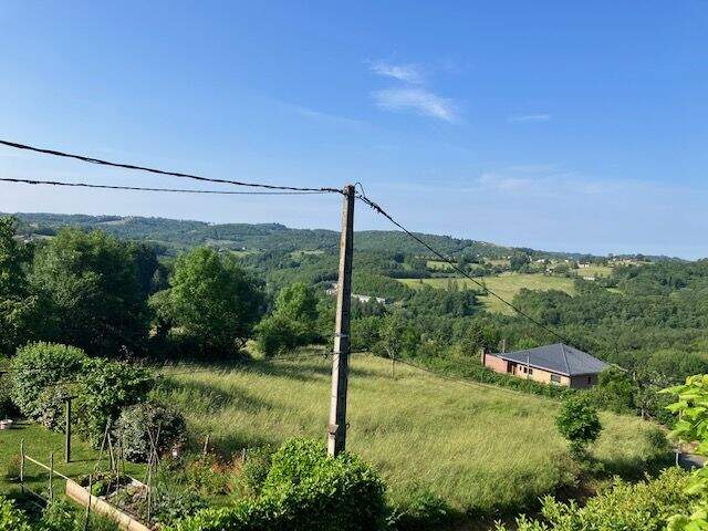 Terrain - 2762m ² — photo du bien