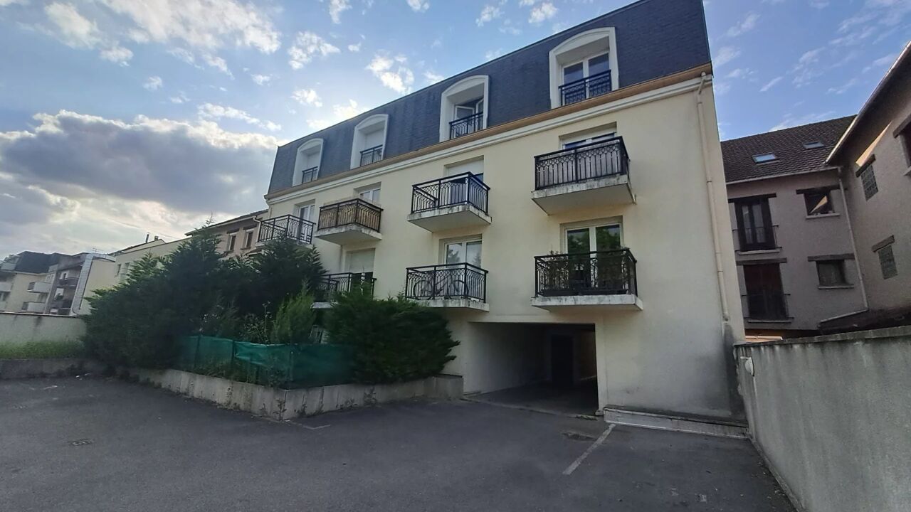 appartement 1 pièces 30 m2 à vendre à Pontault-Combault (77340)