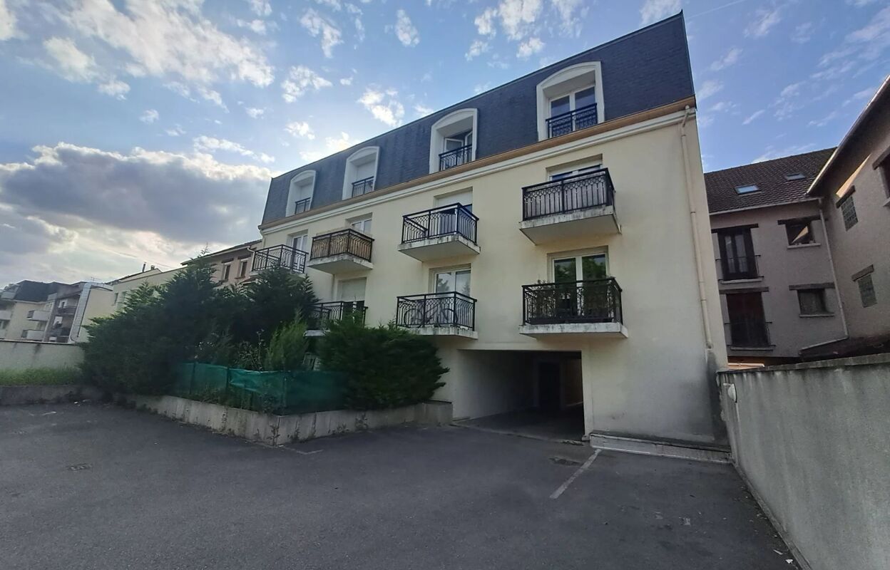 appartement 1 pièces 30 m2 à vendre à Pontault-Combault (77340)