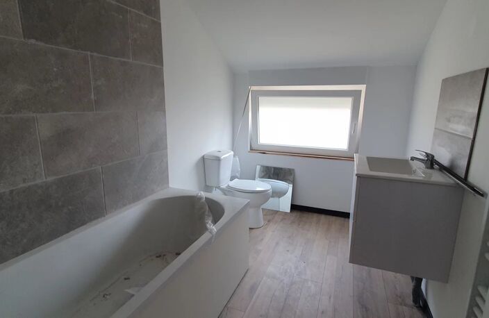 Bien vendu : Appartement  Fourmies (59610) — photo 3