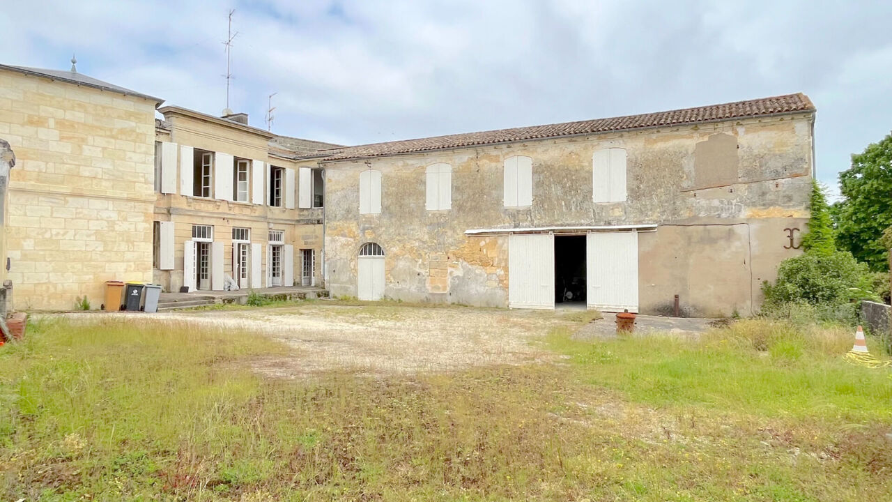 maison 11 pièces 317 m2 à vendre à Blaye (33390)