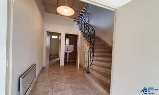 Commerce  203 m² à louer à Pontivy (56300)