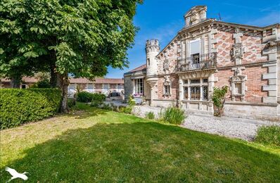 vente maison 620 000 € à proximité de Mombrier (33710)