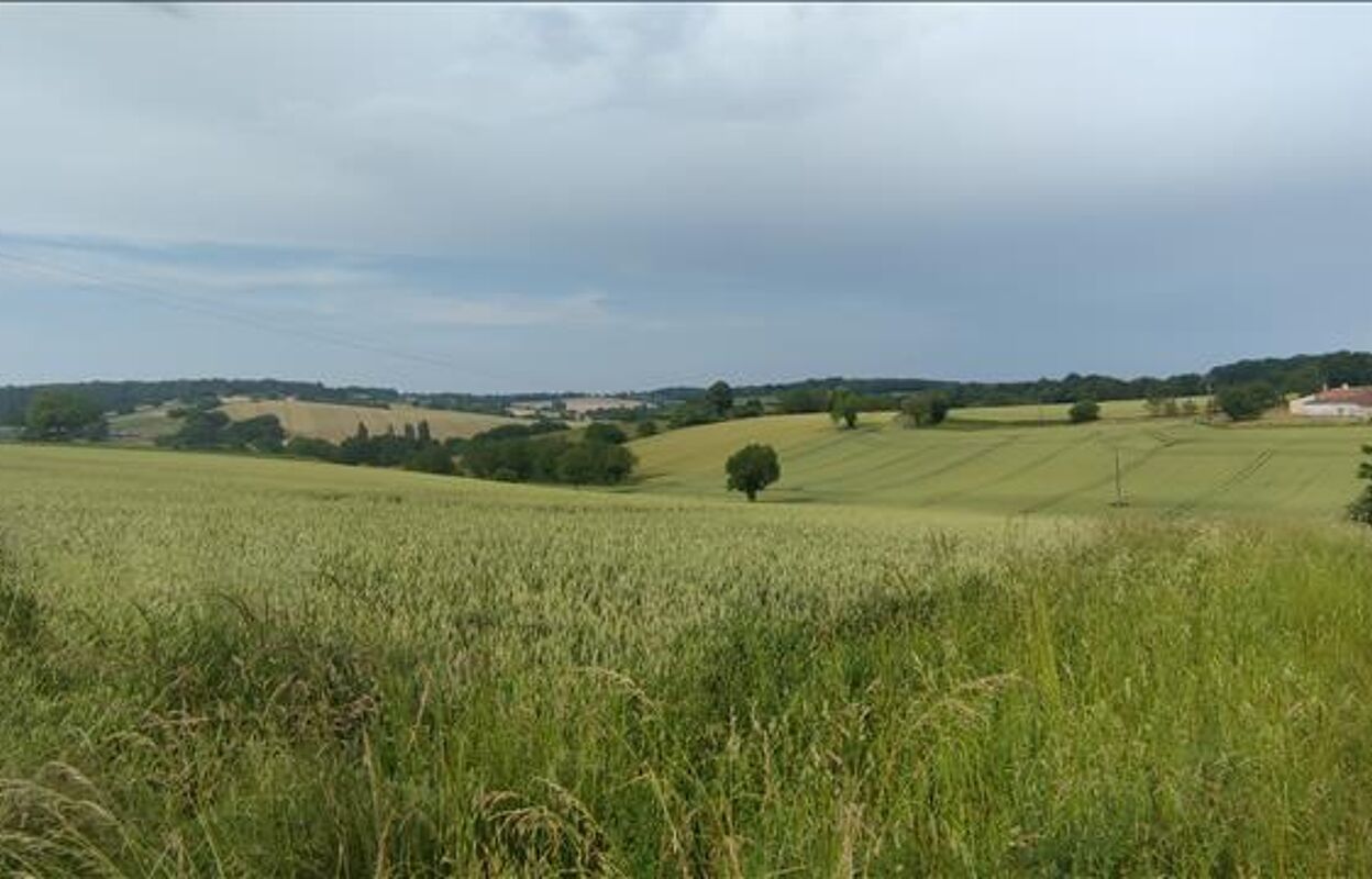 terrain  pièces 1823 m2 à vendre à Montmoreau (16190)