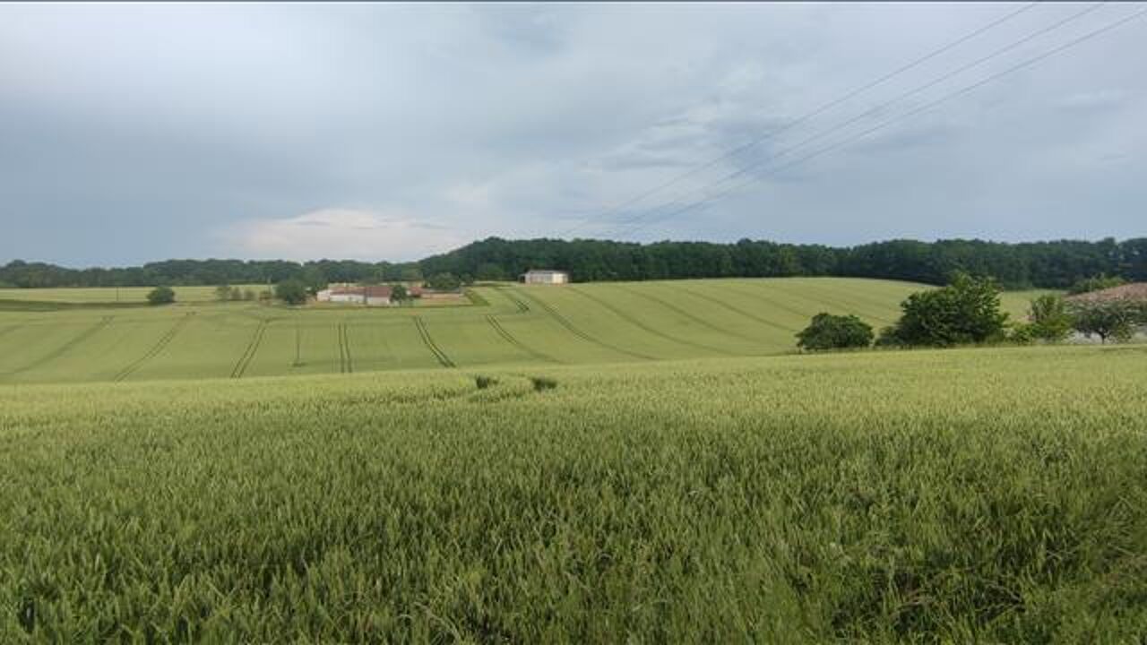 terrain  pièces 1881 m2 à vendre à Montmoreau (16190)