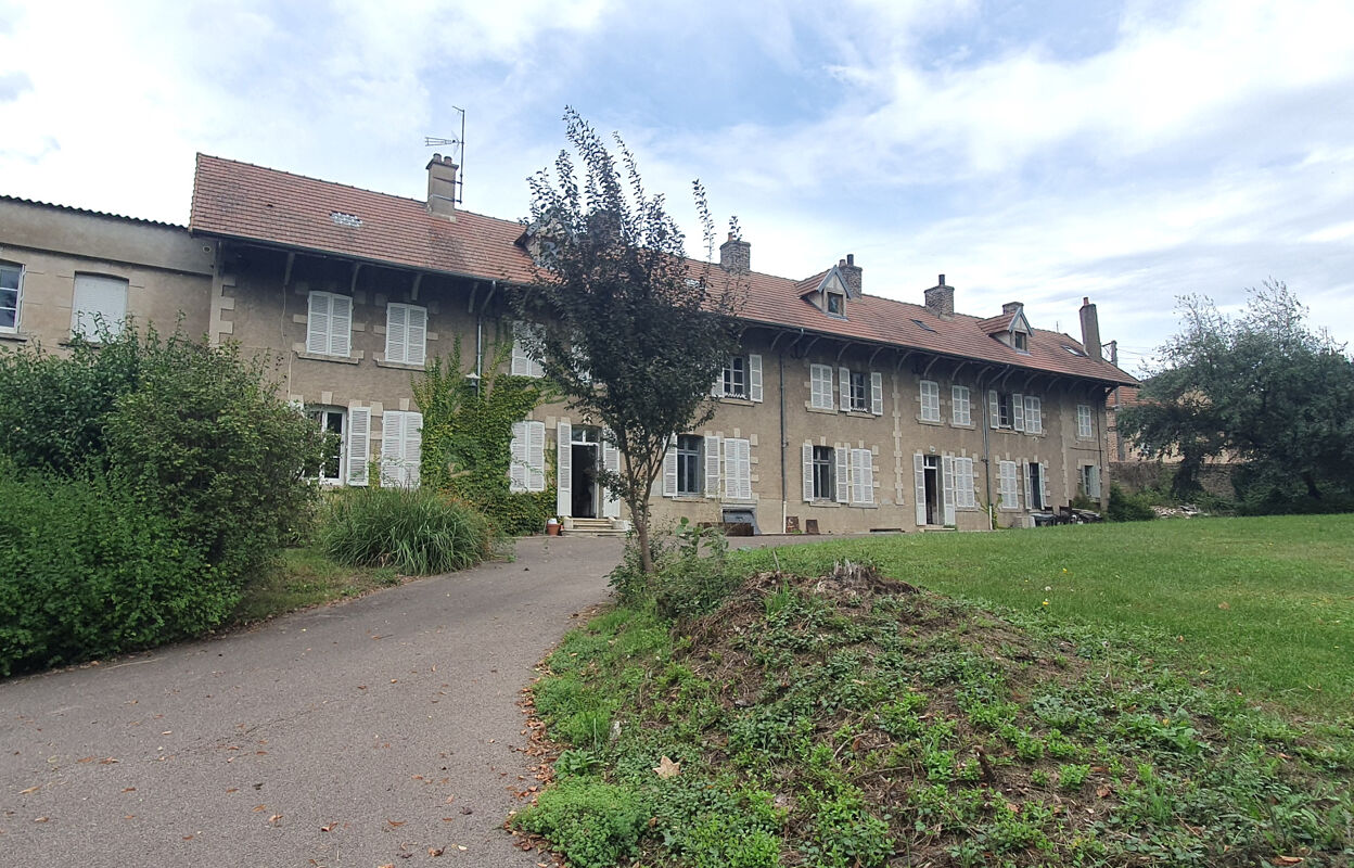 maison 15 pièces 500 m2 à vendre à Beaune (21200)