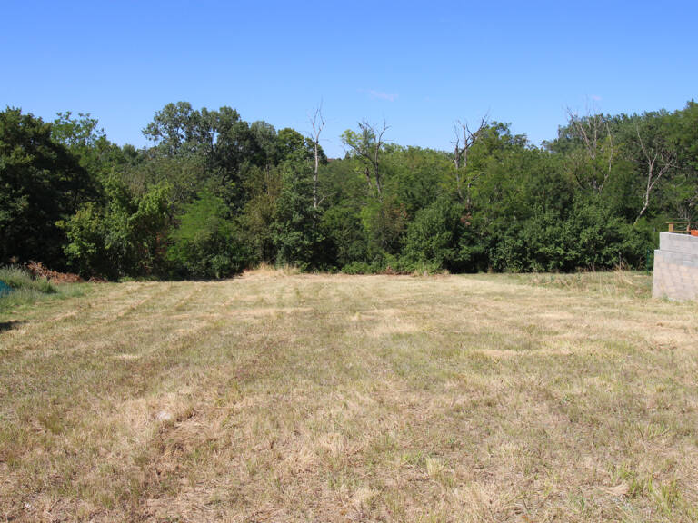 Terrain viabilisé de 1140 m2-LOT 2 — photo 1