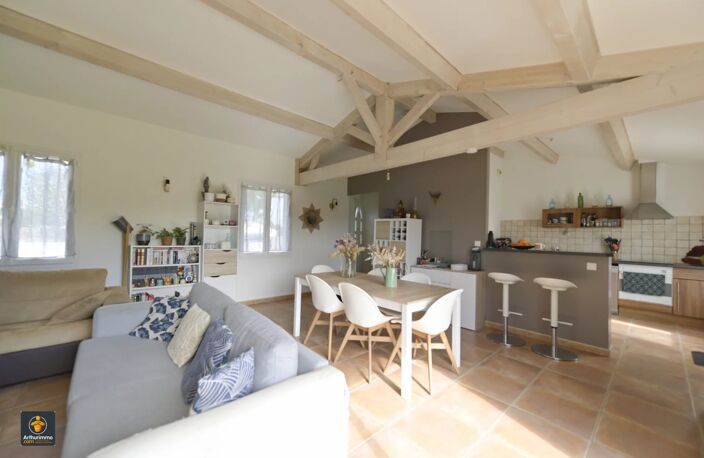 Maison de plain-pied  104m²  EPANNES — photo 2