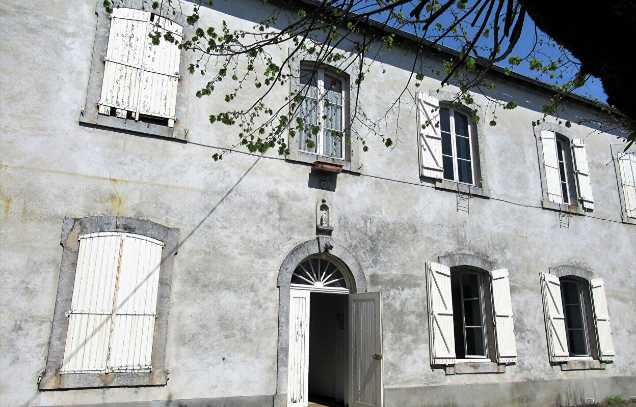 maison 8 pièces 498 m2 à vendre à Saint-Junien (87200)