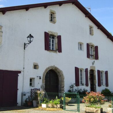 Maison 9 pièces 470000 €