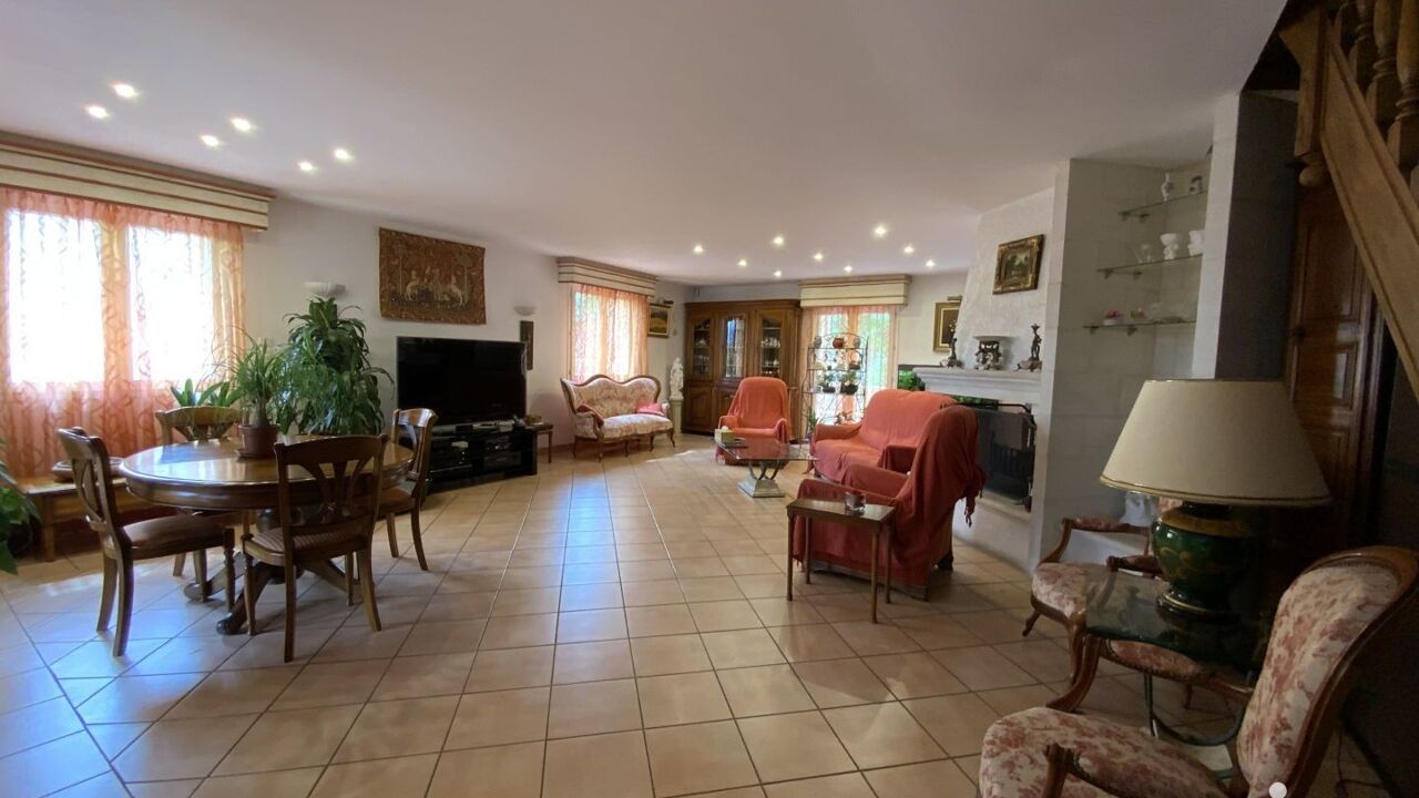maison 5 pièces 252 m2 à vendre à Gardanne (13120)