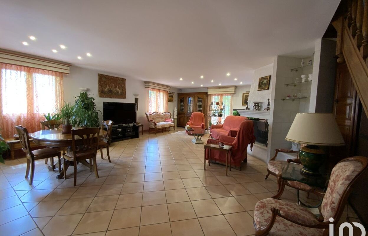 maison 5 pièces 252 m2 à vendre à Gardanne (13120)
