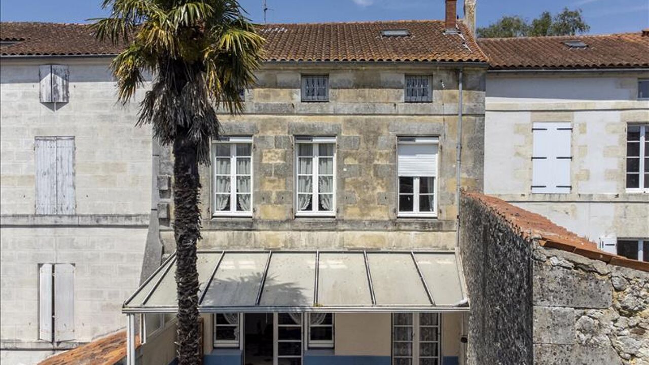 maison 8 pièces 173 m2 à vendre à Tonnay-Charente (17430)