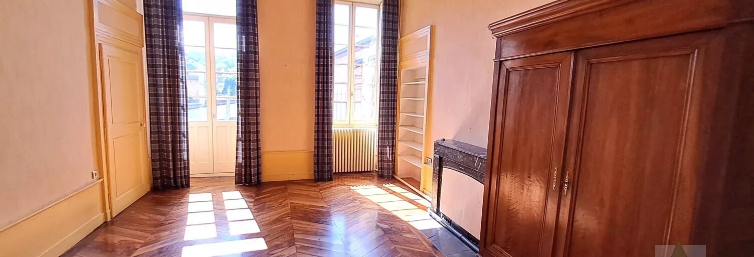 Appartement 6 Pièces 204 m² à vendre à Chambéry (73000)
