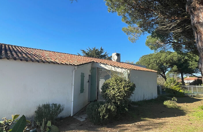 A VENDRE LES PORTES EN RE MAISON  PLAIN PIED 160M2 SUR TERRAIN DE 2270M2 — photo 4