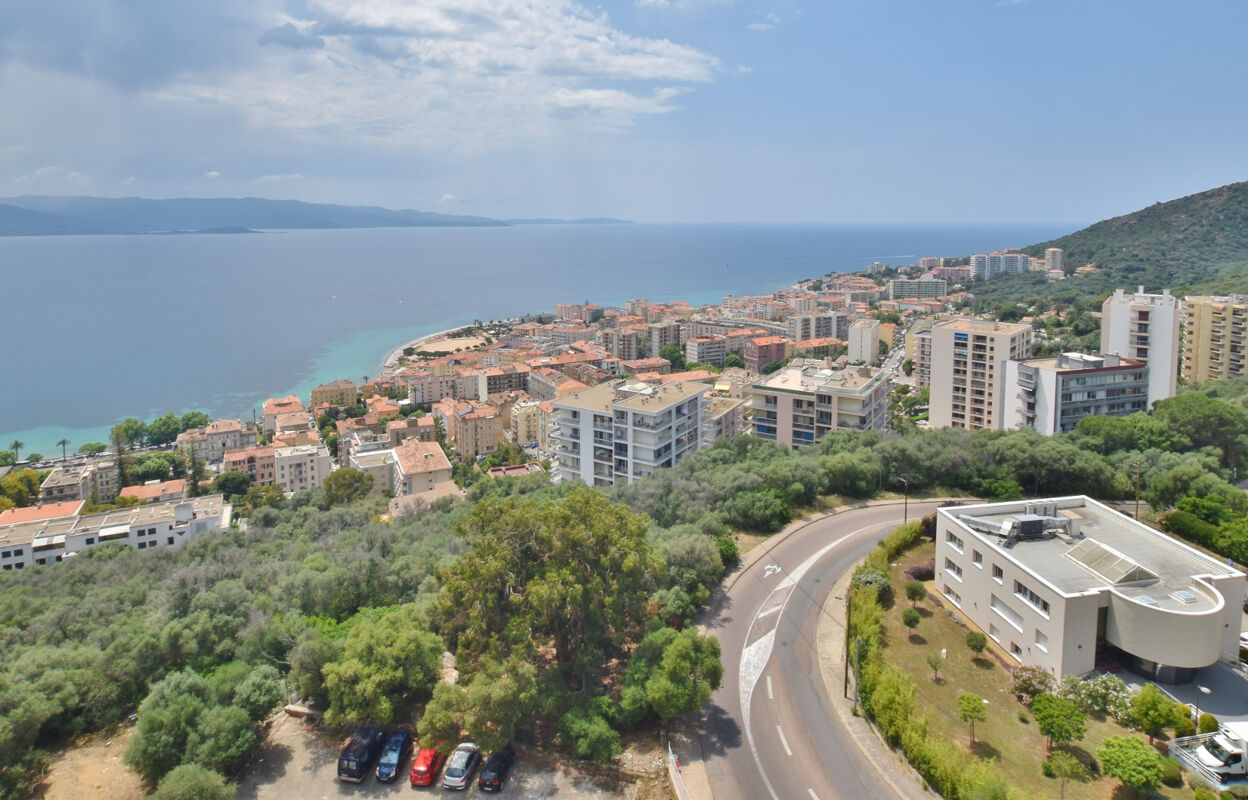 appartement 2 pièces 54 m2 à vendre à Ajaccio (20000)