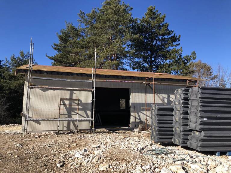 MAISON A TERMINER AVEC GARAGE — photo 1