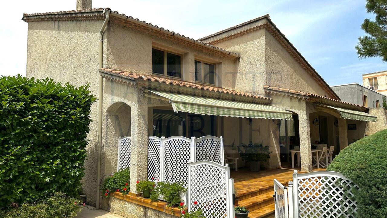 maison 6 pièces 250 m2 à vendre à Pierrelatte (26700)