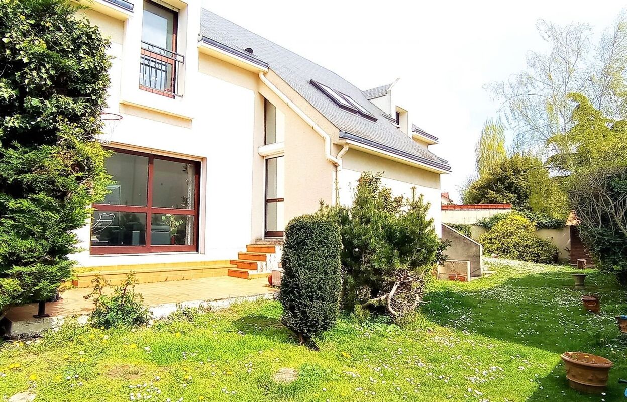 maison 6 pièces 155 m2 à vendre à Le Raincy (93340)