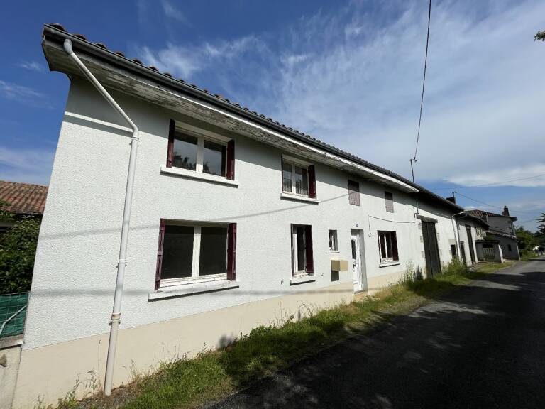 Maison en pierre — photo 1