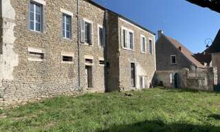 Maison 11 Pièces 648 m² à vendre à Corbigny (58800)