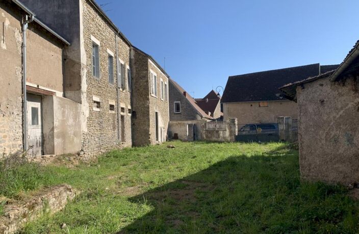 ENSEMBLE IMMOBILIER / CORBIGNY — photo 2