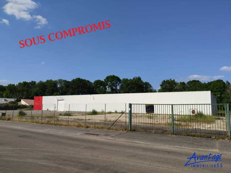 IMMEUBLE D'ACTIVITE et de COMMERCE — photo 1