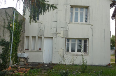 vente maison 54 800 € à proximité de Antigny (86310)