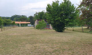 Terrain  1000 m² à vendre à Montmorillon (86500)